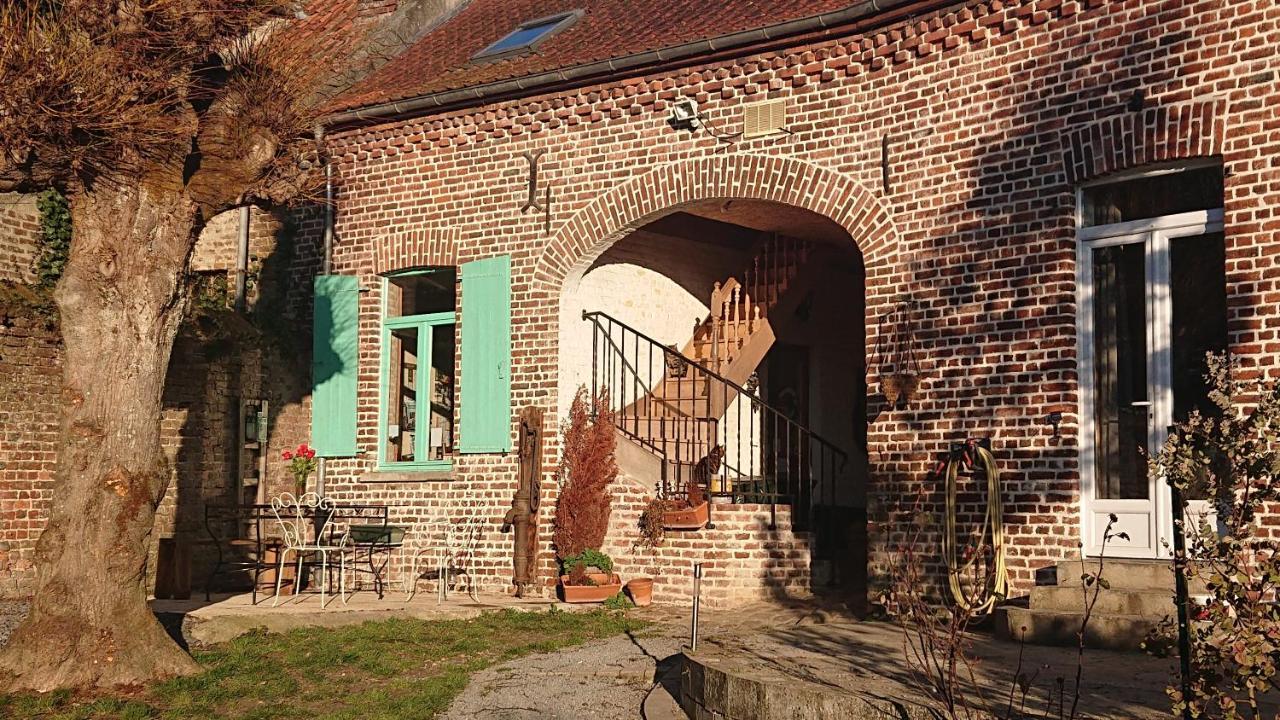 Les Chambres Du Relais Liettres Eksteriør billede